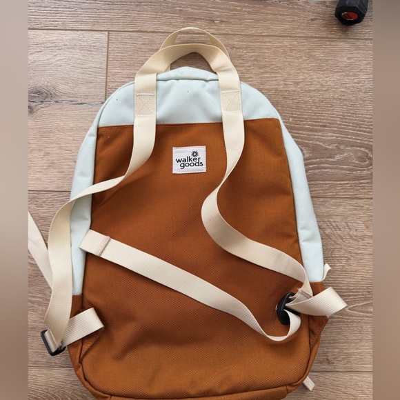 Stylish Two-Tone Backpack - Picture 2 of 7